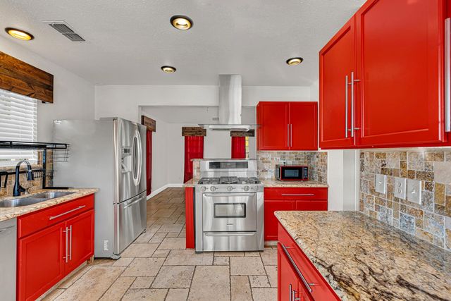 29058 Avenue 22, Madera, CA 93638