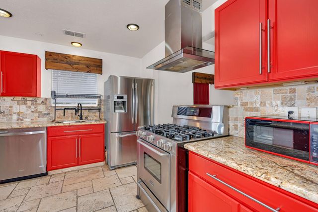 29058 Avenue 22, Madera, CA 93638