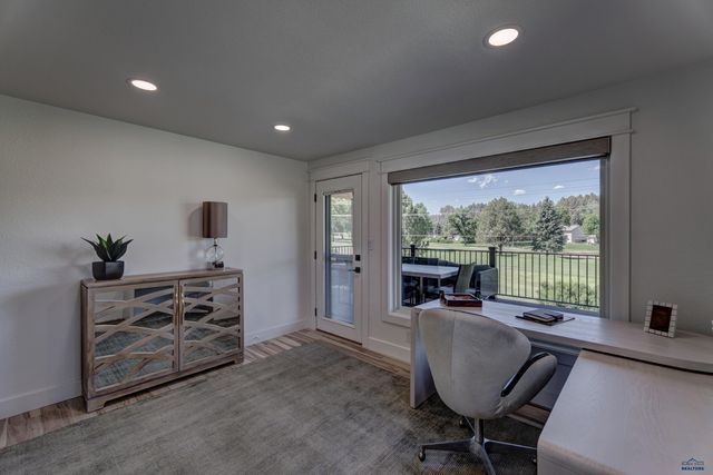 2929 COUNTRY CLUB DR, Rapid City, SD 57702