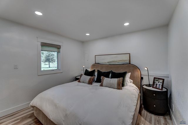2929 COUNTRY CLUB DR, Rapid City, SD 57702