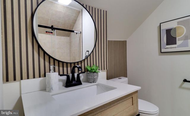 161 WARREN ST, Beverly, NJ 08010