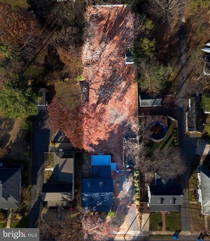 161 WARREN ST, Beverly, NJ 08010