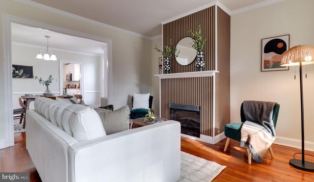 161 WARREN ST, Beverly, NJ 08010