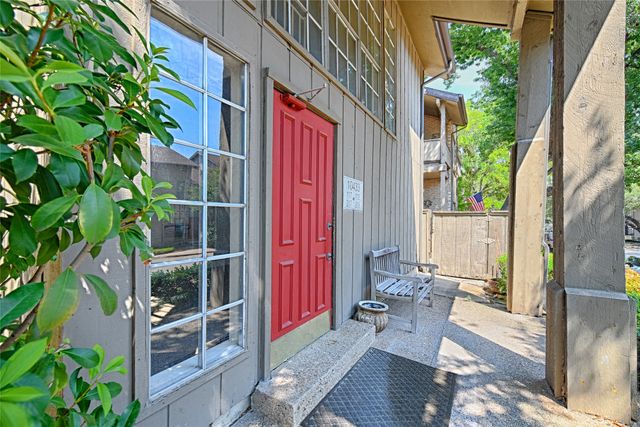 10433 High Hollows Drive 217, Dallas, TX 75230