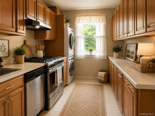 95 Avon Circle D, Rye Brook, NY 10573