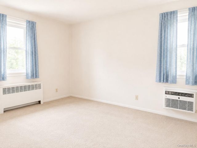 95 Avon Circle D, Rye Brook, NY 10573