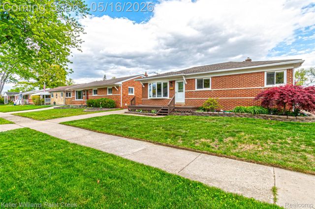 29652 Sherry Avenue, Madison Heights, MI 48071