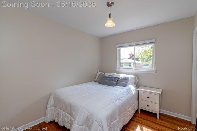 29652 Sherry Avenue, Madison Heights, MI 48071