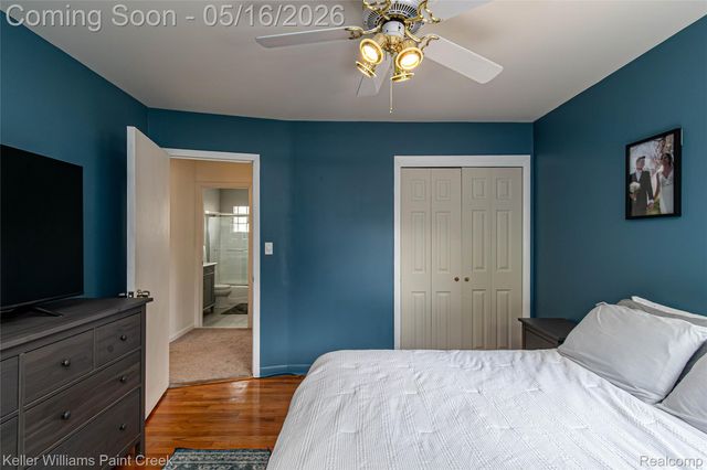 29652 Sherry Avenue, Madison Heights, MI 48071