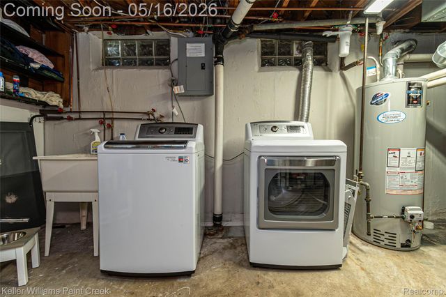 29652 Sherry Avenue, Madison Heights, MI 48071