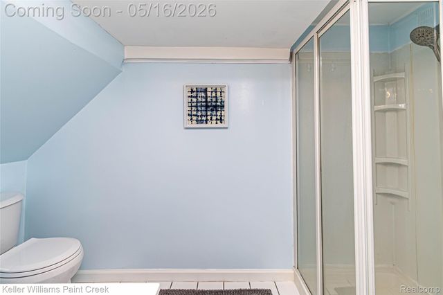 29652 Sherry Avenue, Madison Heights, MI 48071