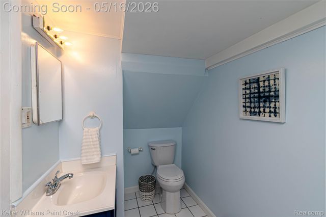 29652 Sherry Avenue, Madison Heights, MI 48071