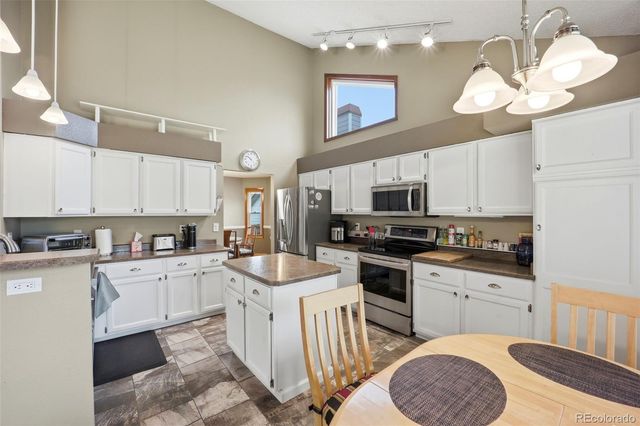 9342 Cornell Circle, Highlands Ranch, CO 80130