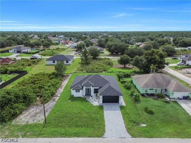 4629 Dora AVE N, Lehigh Acres, FL 33971
