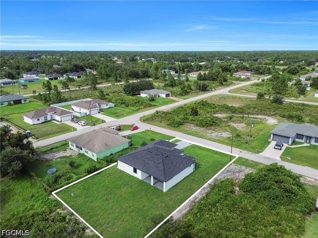 4629 Dora AVE N, Lehigh Acres, FL 33971