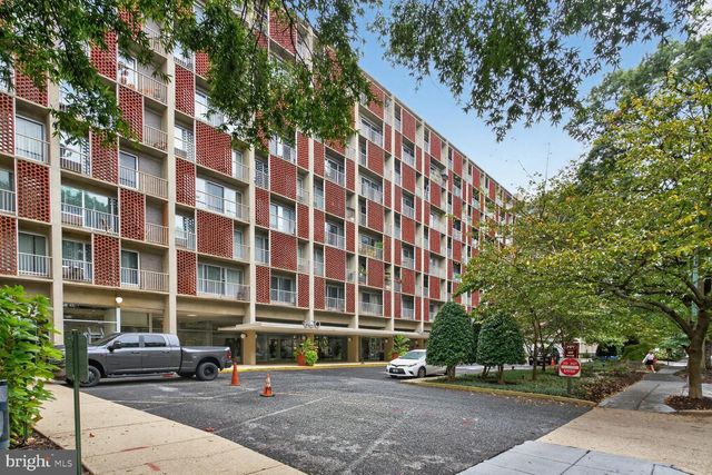 800 4TH ST SW #S221, Washington, DC 20024