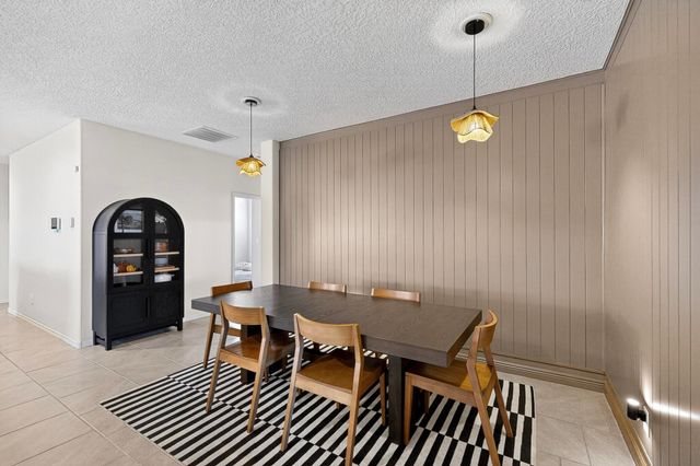 2000 Hubbard Street SE, Albuquerque, NM 87123