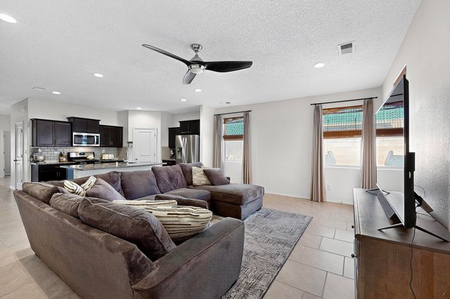 2000 Hubbard Street SE, Albuquerque, NM 87123