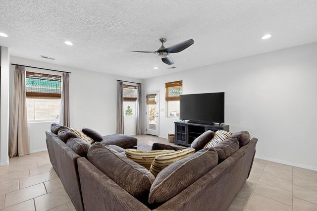 2000 Hubbard Street SE, Albuquerque, NM 87123