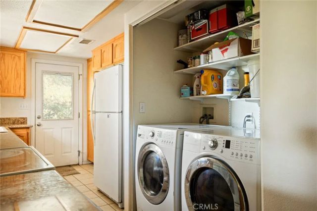 30872 Acorn, Running Springs, CA 92382
