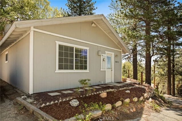 30872 Acorn, Running Springs, CA 92382