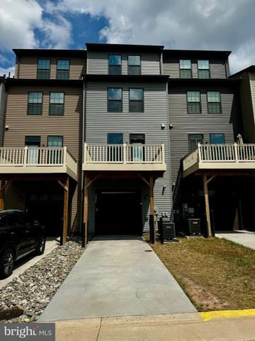 2626 JETSTREAM RD, Herndon, VA 20171