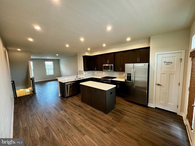 2626 JETSTREAM RD, Herndon, VA 20171