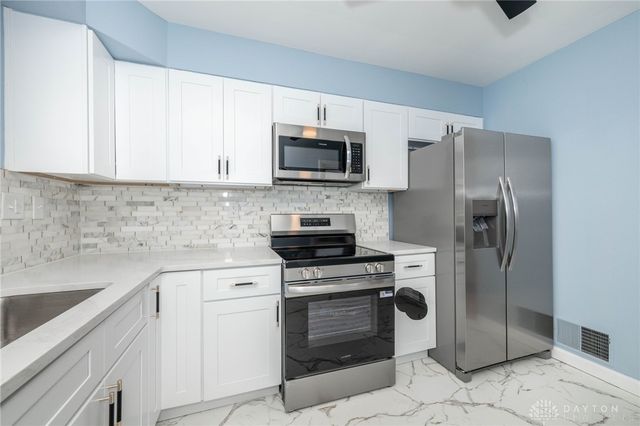 925 Carlisle Avenue, Hamilton, OH 45013