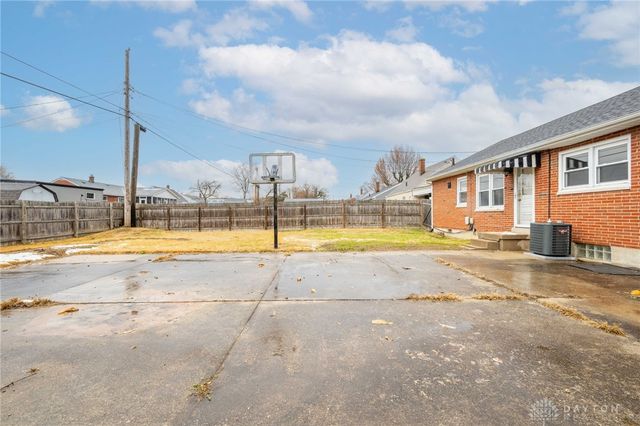 925 Carlisle Avenue, Hamilton, OH 45013