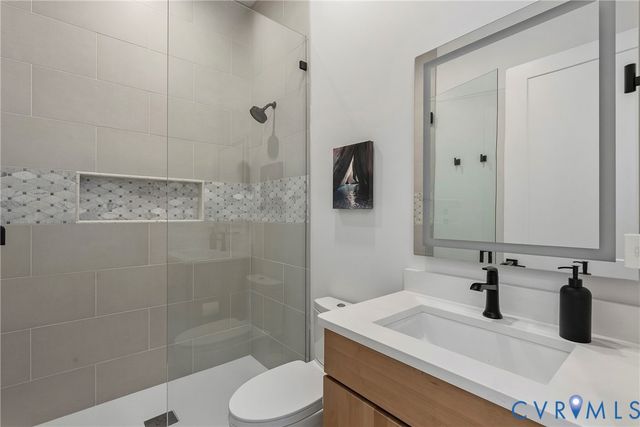 9225 Angels Share Dr, New Kent, VA 23124
