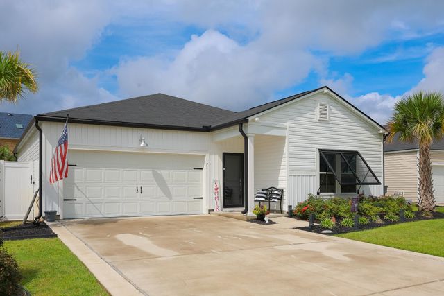 71 S Reindeer Rd., Surfside Beach, SC 29575
