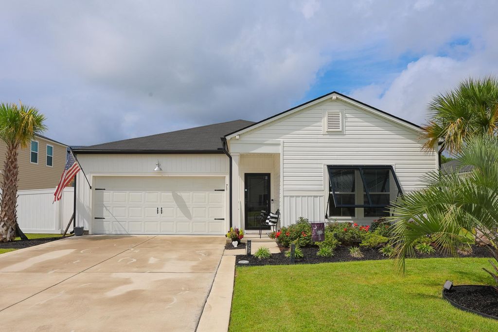 71 S Reindeer Rd., Surfside Beach, SC 29575
