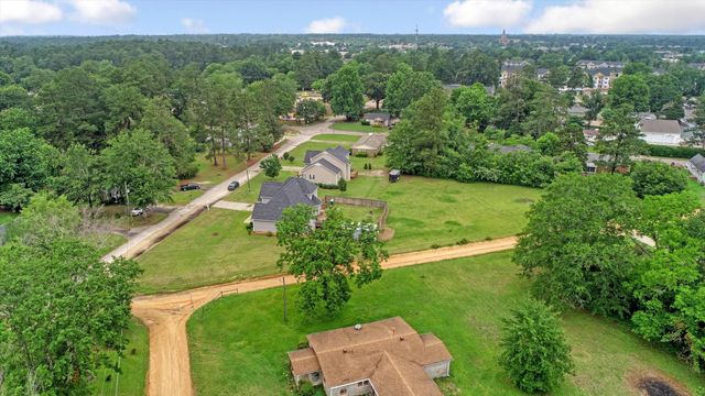 1009 Neilson Street, Aiken, SC 29803