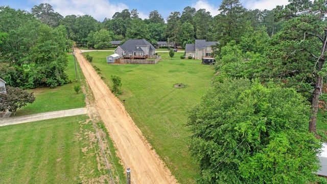 1009 Neilson Street, Aiken, SC 29803