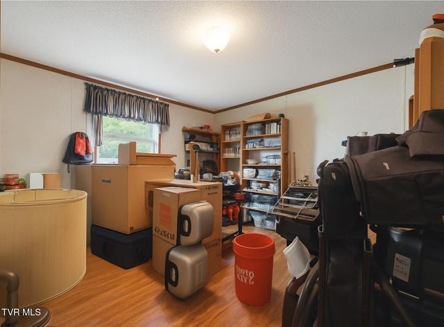 1032 Pleasant Drive, Jonesborough, TN 37659