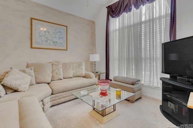 3 GREENS SHADOW, San Antonio, TX 78216