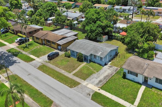 17132 NW 9th Ct, Miami Gardens, FL 33169