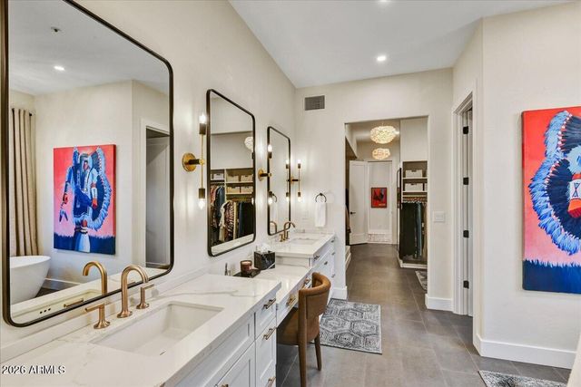 8290 E VIA DEL SOL Drive, Scottsdale, AZ 85255