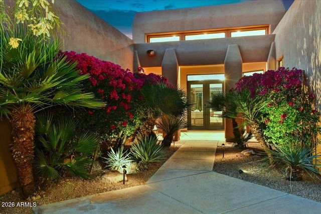 8290 E VIA DEL SOL Drive, Scottsdale, AZ 85255