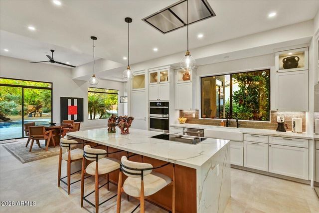 8290 E VIA DEL SOL Drive, Scottsdale, AZ 85255