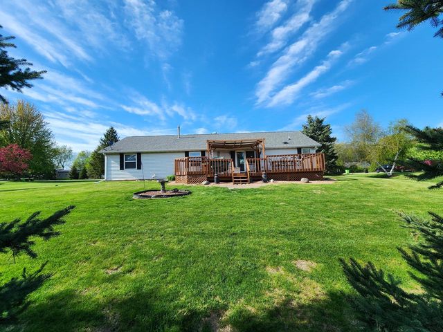 28835 Oak Hill LANE, Waterford, WI 53185