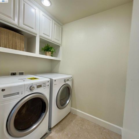 3662 Branding Iron Pl, Dublin, CA 94568