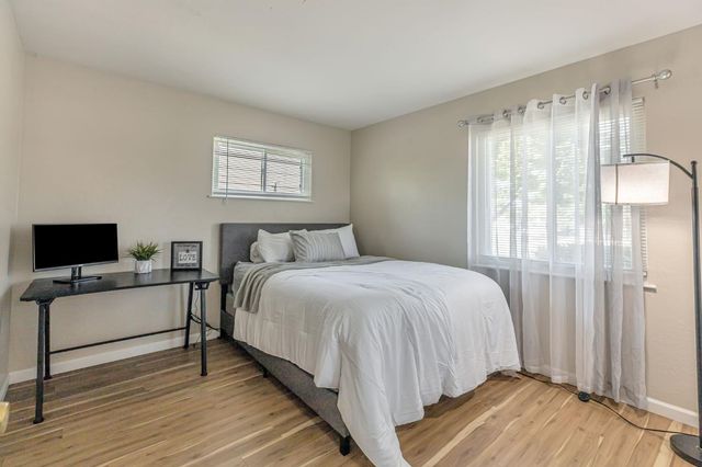 5200 Glide Ct, Sacramento, CA 95841