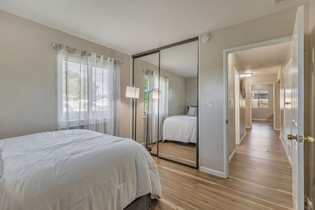 5200 Glide Ct, Sacramento, CA 95841