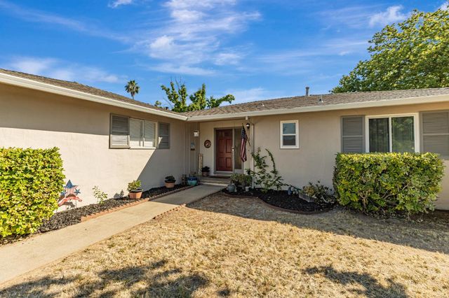 5200 Glide Ct, Sacramento, CA 95841