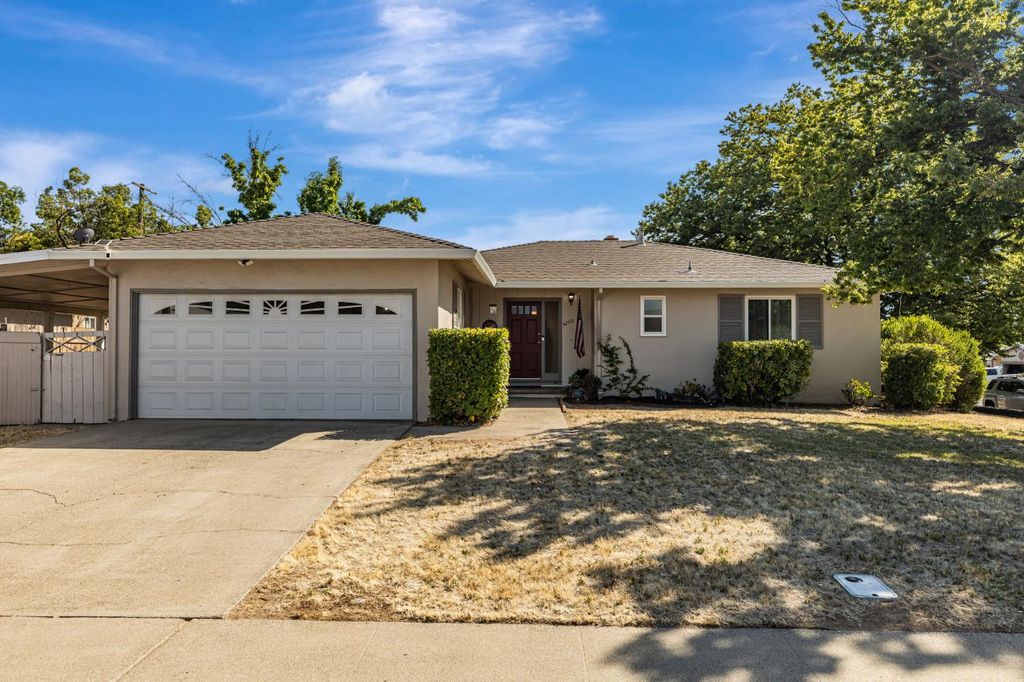 5200 Glide Ct, Sacramento, CA 95841