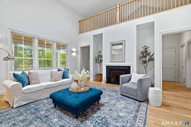 30-1 Lords Meadow Lane, Old Lyme, CT 06371