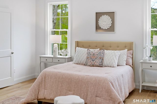 30-1 Lords Meadow Lane, Old Lyme, CT 06371