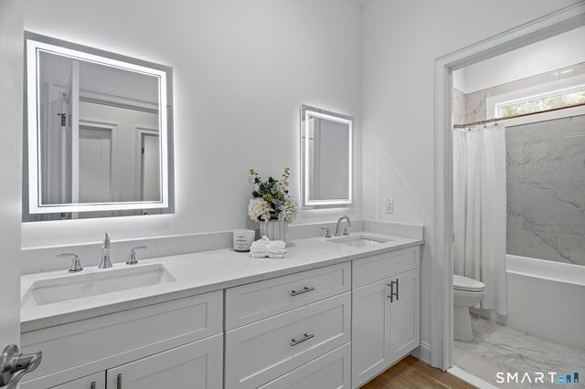 30-1 Lords Meadow Lane, Old Lyme, CT 06371