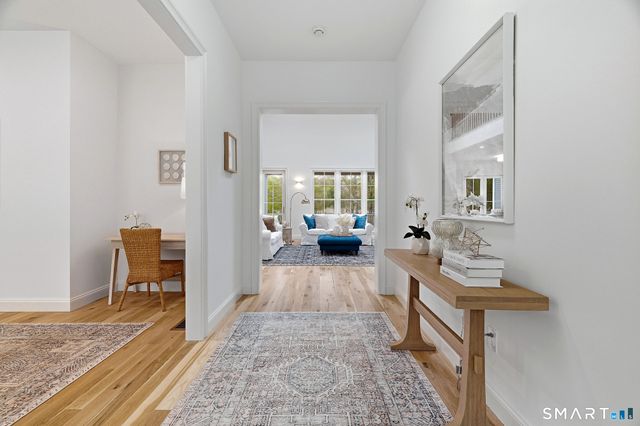 30-1 Lords Meadow Lane, Old Lyme, CT 06371